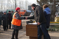 КОЛЛЕКТИВ «АВТОДОРА» ПОЗДРАВИЛИ С ПРОФЕССИОНАЛЬНЫМ ПРАЗДНИКОМ